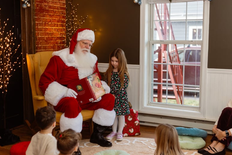 Gallery photo 16 of Santa Rich