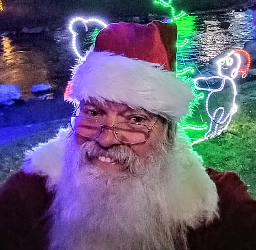 Gallery photo 4 of Santa Rich Siler