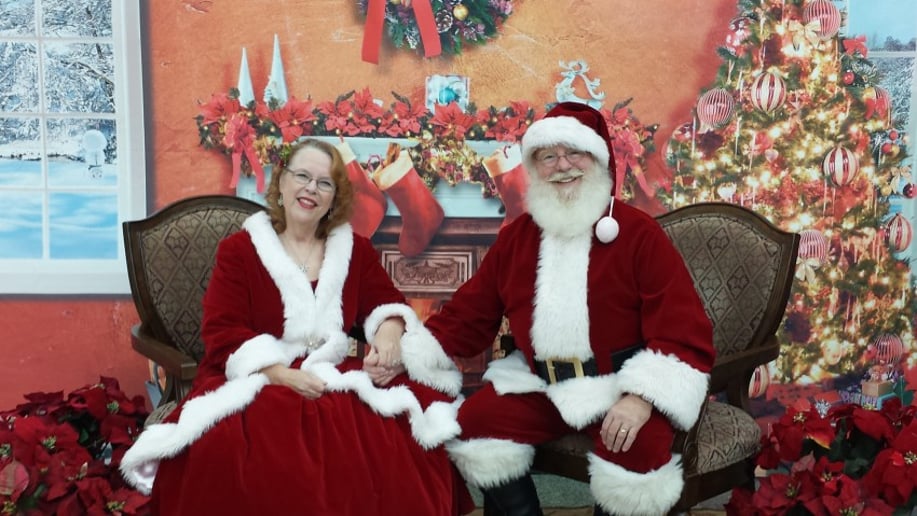 Gallery photo 3 of Santa Rich