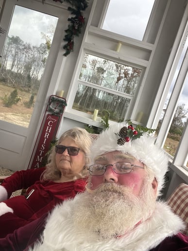 Gallery photo 4 of Santa Rich
