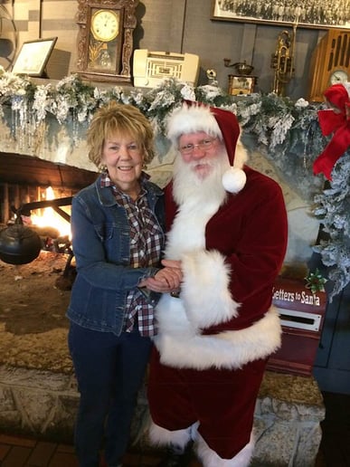 Gallery photo 1 of Santa Richard