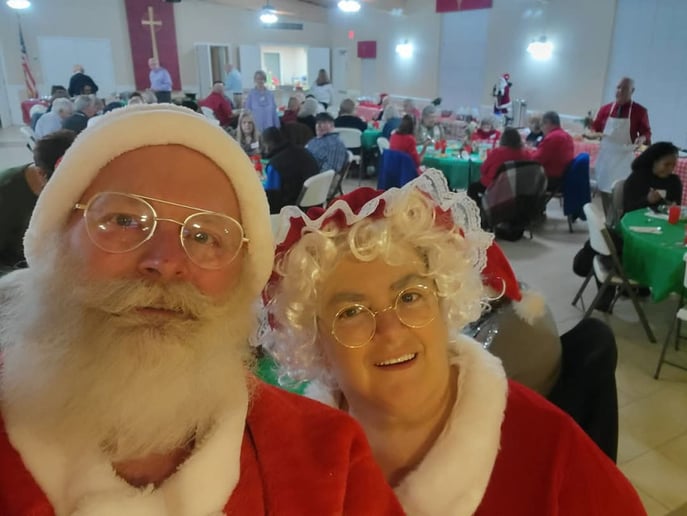 Gallery photo 5 of Santa Rick and Lisa