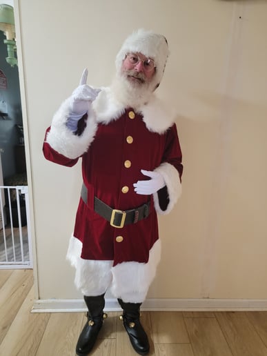 Gallery photo 14 of Santa Rick and Lisa