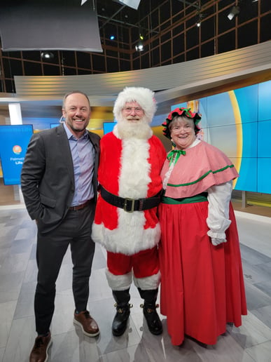 Gallery photo 4 of Santa Rick and Lisa