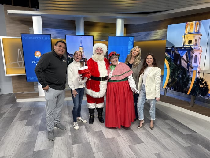 Gallery photo 17 of Santa Rick and Lisa