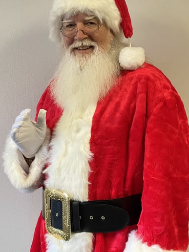 Gallery photo 3 of Santa Rick