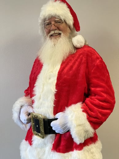 Gallery photo 4 of Santa Rick