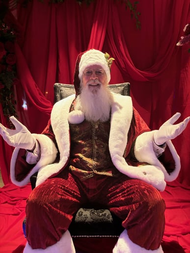 Gallery photo 6 of Santa Rick