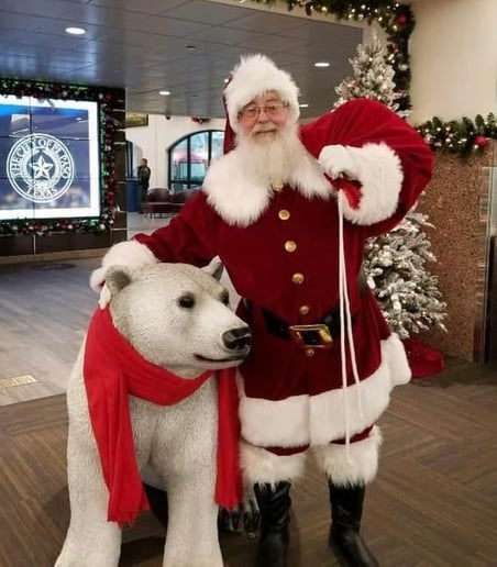 Gallery photo 2 of Santa Rick
