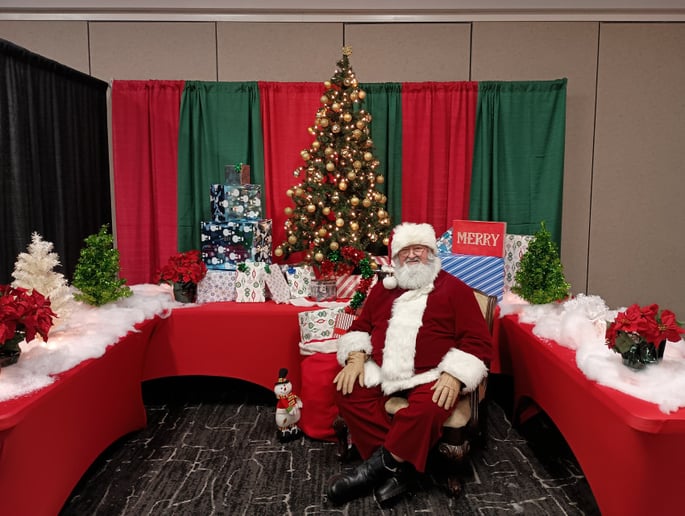 Gallery photo 1 of Santa Rick