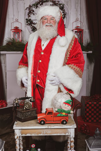 Gallery photo 6 of Santa Rick