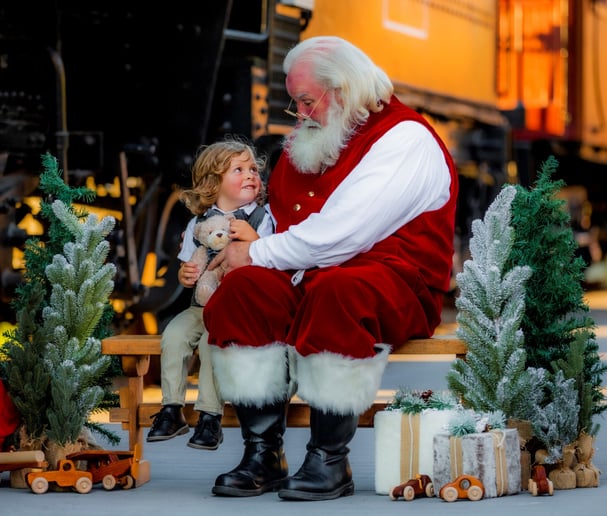 Gallery photo 2 of Santa Rick