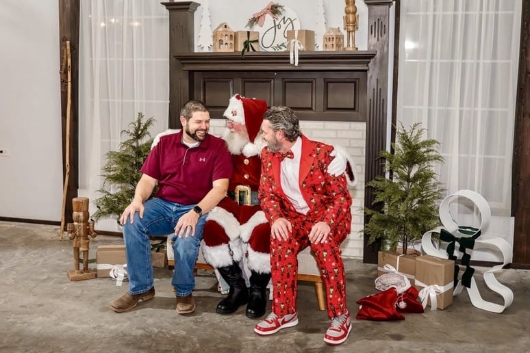 Gallery photo 3 of Santa Rick