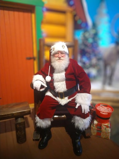 Gallery photo 3 of Santa Rick