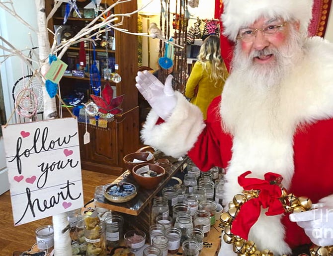Gallery photo 9 of Santa RW