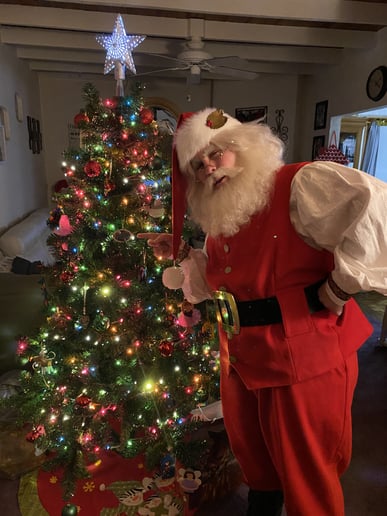 Gallery photo 5 of Santa Sean