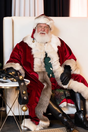 Gallery photo 18 of Santa Riesmeyer