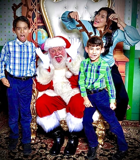 Gallery photo 10 of Santa Riley