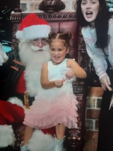 Gallery photo 20 of Santa William