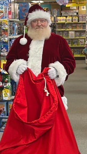 Gallery photo 2 of Santa Rob