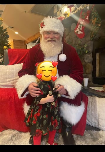 Gallery photo 5 of Santa Rob