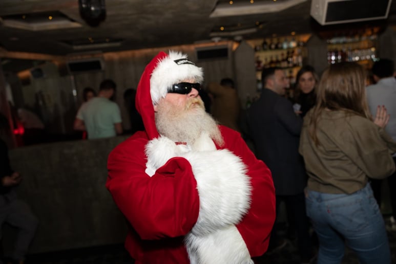 Gallery photo 2 of Santa Rob