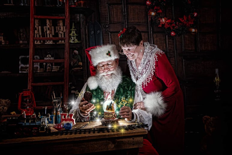 Gallery photo 17 of Santa Rob of Nashville
