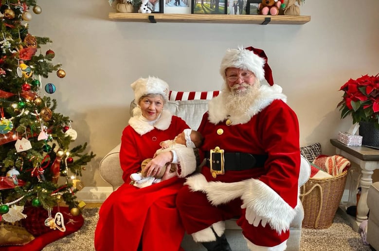 Gallery photo 6 of Santa Rob