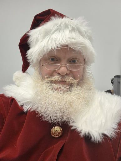 Gallery photo 7 of Santa Rob