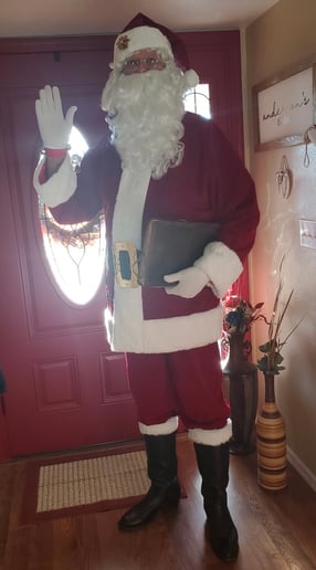 Gallery photo 2 of Santa Robert