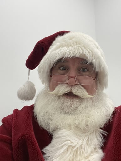 Gallery photo 3 of Santa Rodger