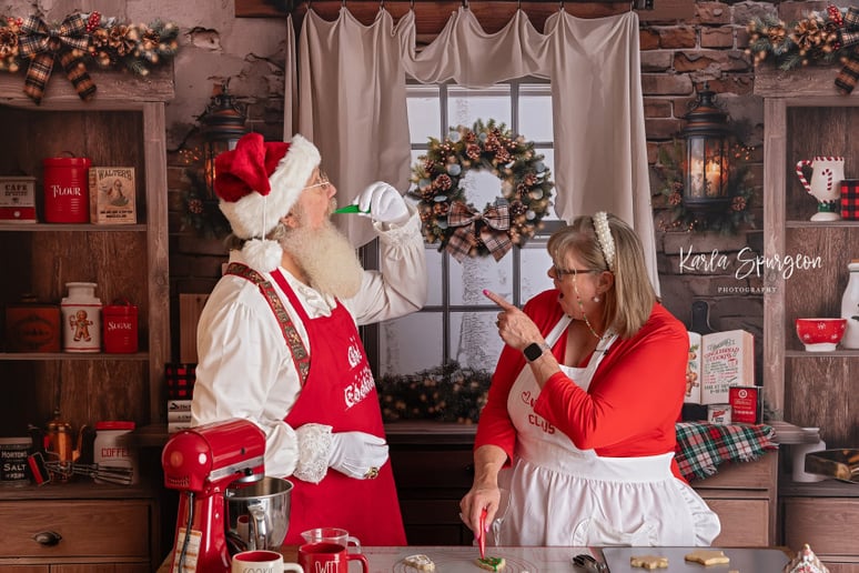 Gallery photo 3 of Santa Roger