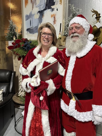 Gallery photo 9 of Santa Roger Visits