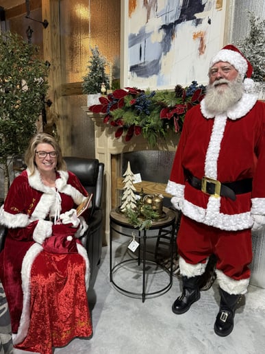 Gallery photo 10 of Santa Roger Visits