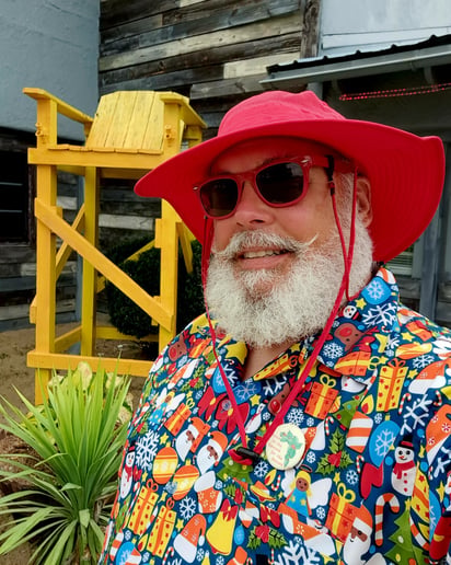 Gallery photo 9 of Santa Ron Bronson