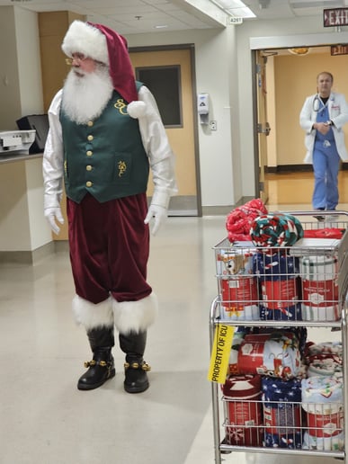 Gallery photo 10 of Santa Ron