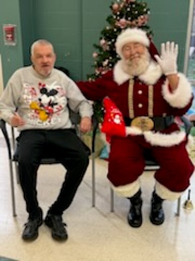 Gallery photo 8 of Santa Ross