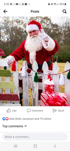 Gallery photo 6 of Santa Rusty