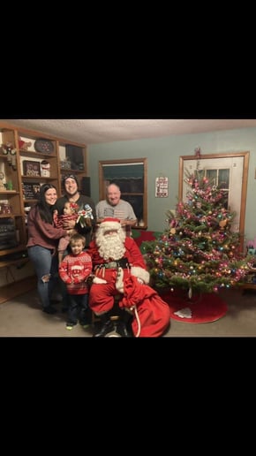 Gallery photo 4 of Santa Ryan NNY