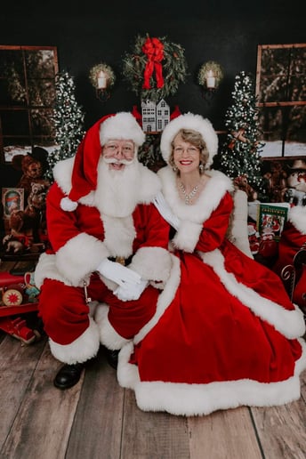 Gallery photo 9 of Santa Schmatz
