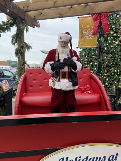 Gallery photo 9 of Santa Scot