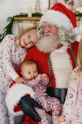 Gallery photo 6 of Santa Scott
