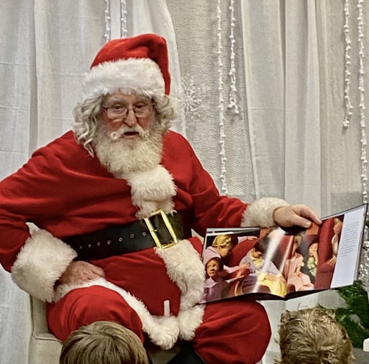 Gallery photo 17 of Santa Scott