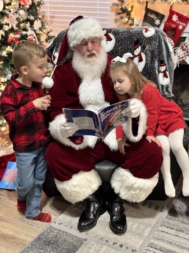 Gallery photo 6 of Santa Scott