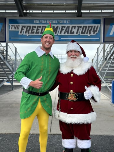 Gallery photo 3 of Santa Scott Martin