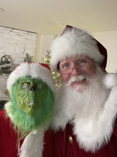 Gallery photo 5 of Santa Scott Martin