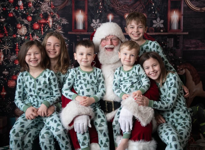 Gallery photo 5 of Santa Scott of Tennessee