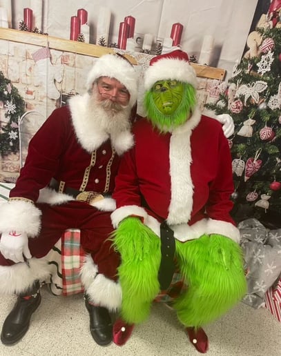 Gallery photo 4 of Santa Scott P