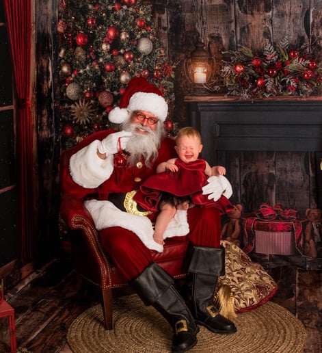 Gallery photo 2 of Santa Scott