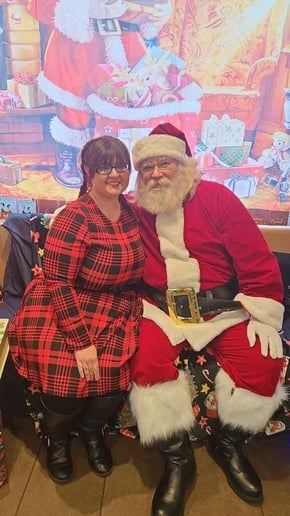 Gallery photo 8 of Santa Scott